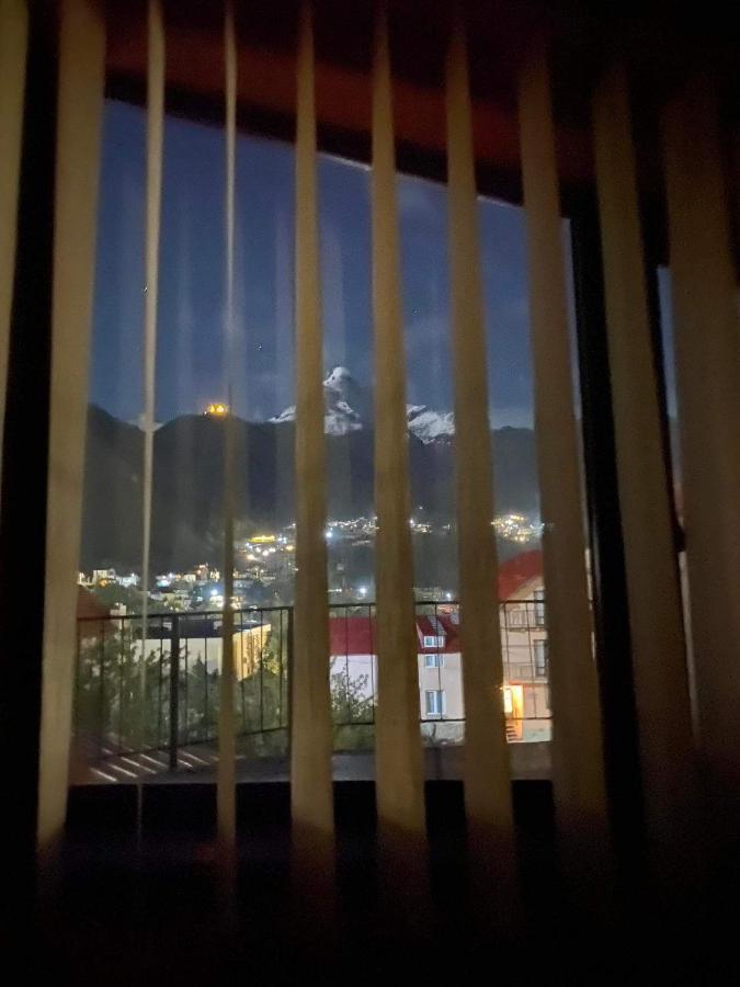 Four Season In Kazbegi Hotel Kültér fotó