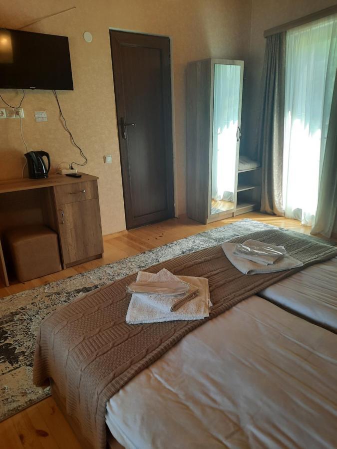Four Season In Kazbegi Hotel Kültér fotó