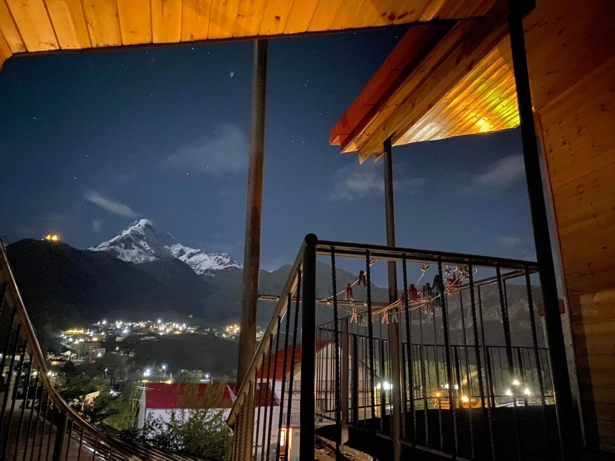 Four Season In Kazbegi Hotel Szoba fotó