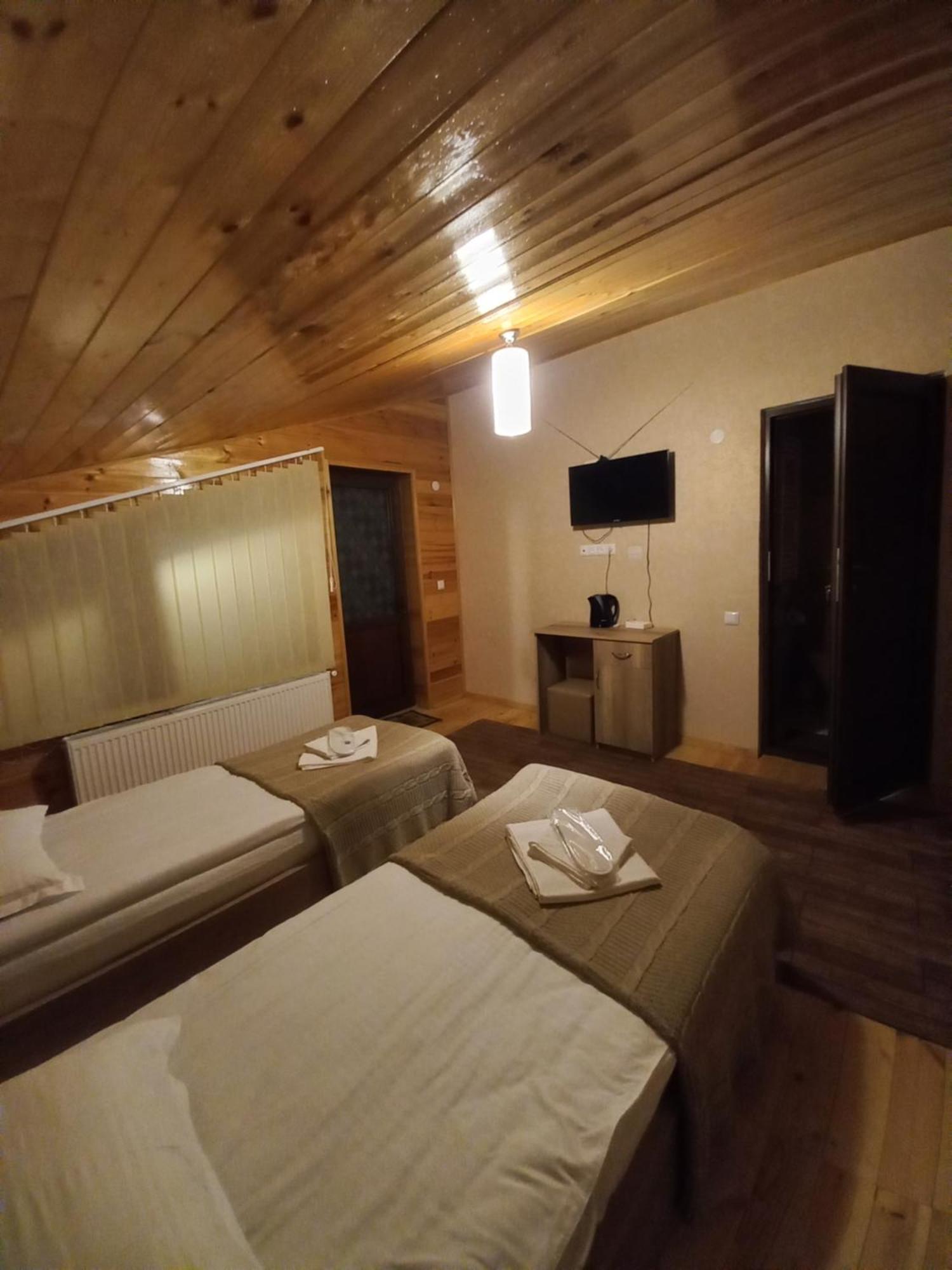 Four Season In Kazbegi Hotel Szoba fotó