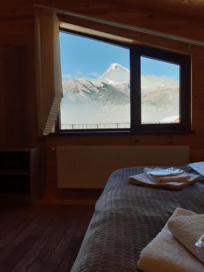 Four Season In Kazbegi Hotel Kültér fotó